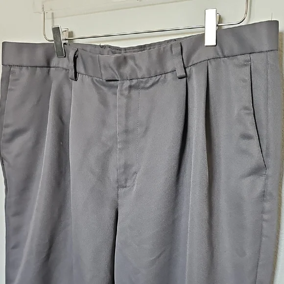 Dockers Recode Men's Gray Dress Pants With Cuffed Hem Waist 38 - Picture 2 of 9